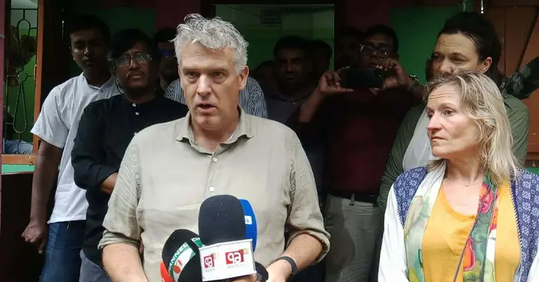 ডাচ রাষ্ট্রদূত ইয়োরিস ভ্যান বোমেল